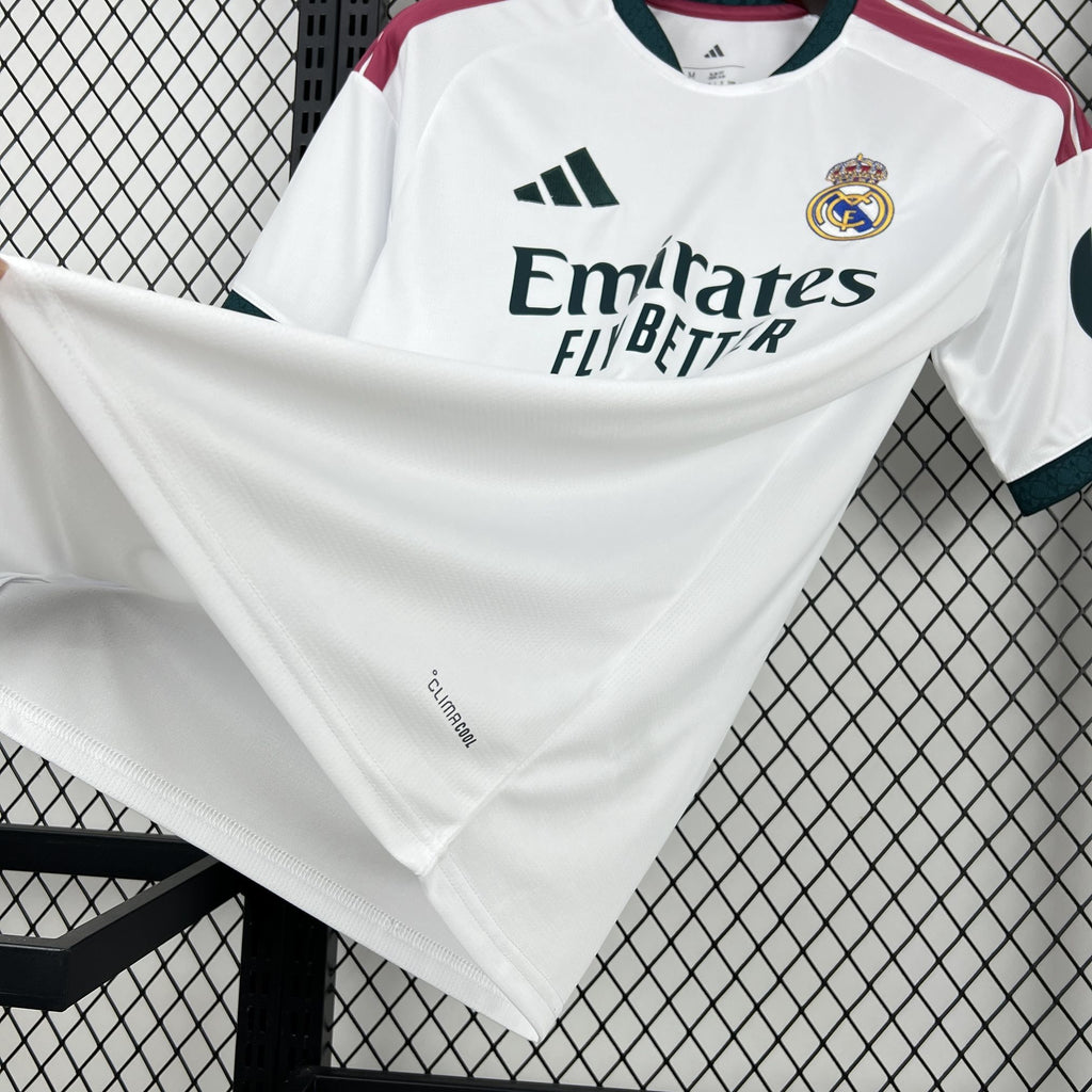Real Madrid Maillot Foot Domicile 2026 2027