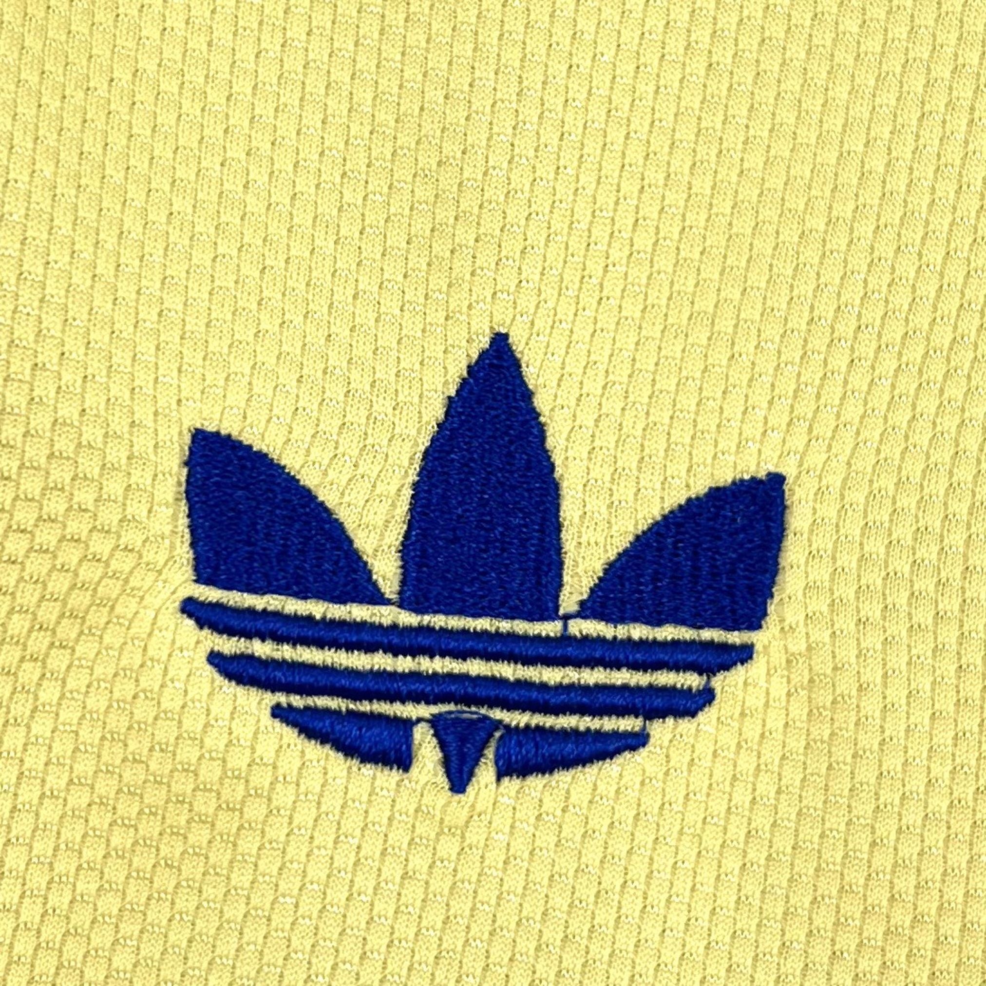 Curacao maillot foot 2026 2027 Coupe Du Monde