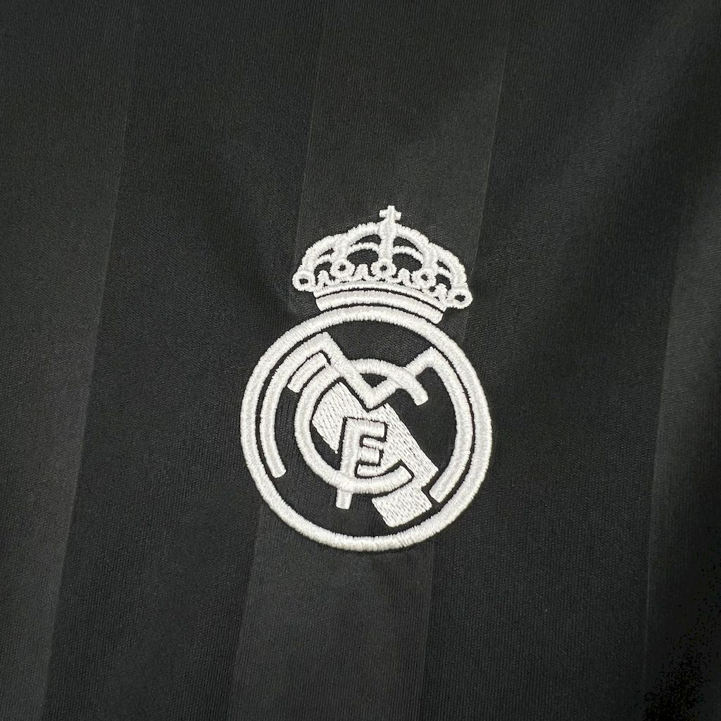 Real Madrid maillot foot entraînement 2025 2026
