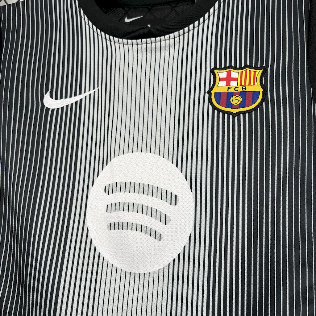 Kit Enfant FC Barcelone 2025 2026
