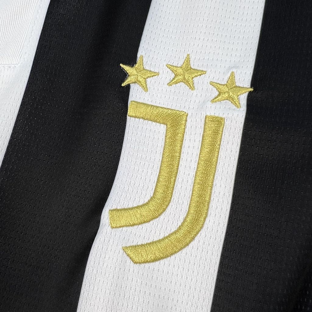 Juventus maillot foot domicile 2026 2027