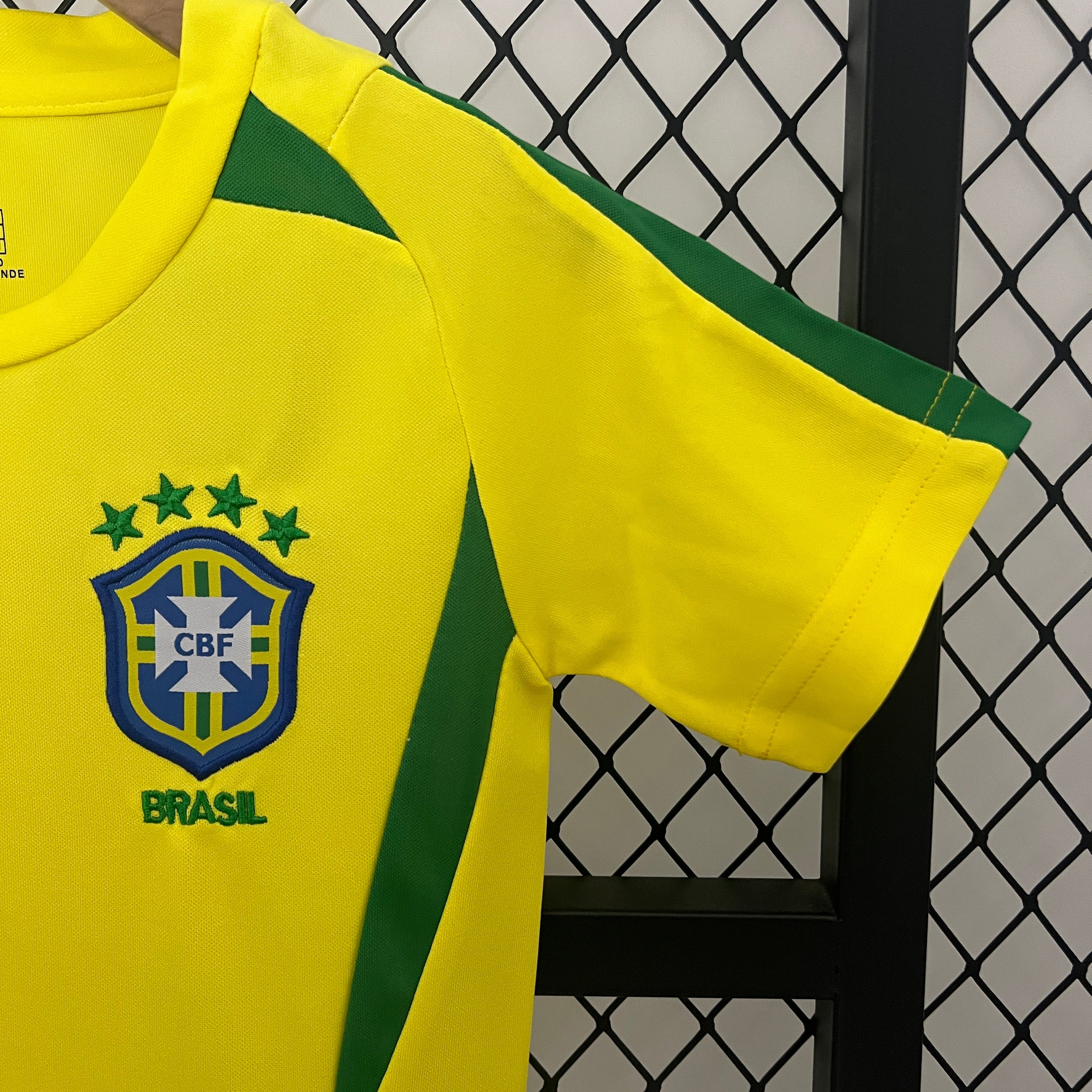 Kit Enfant Brésil 2002