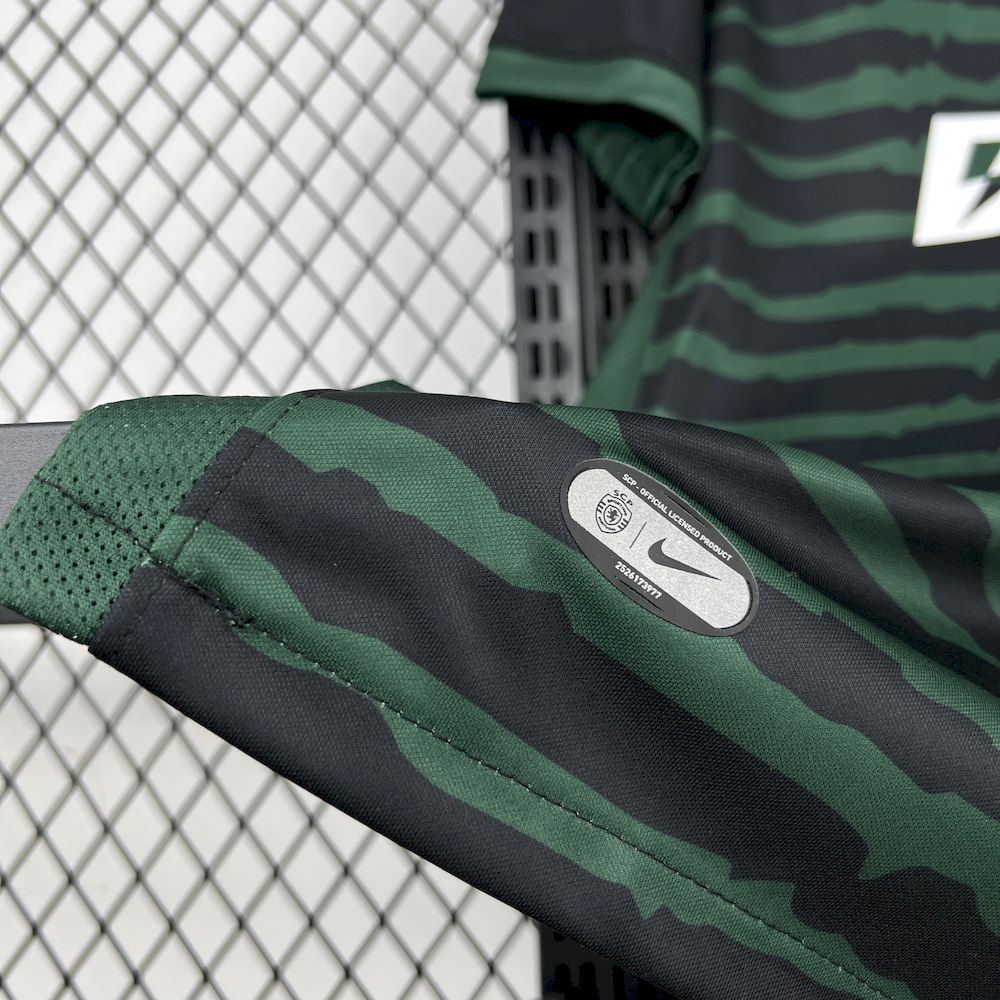 Sporting Portugal maillot foot 2025 2026