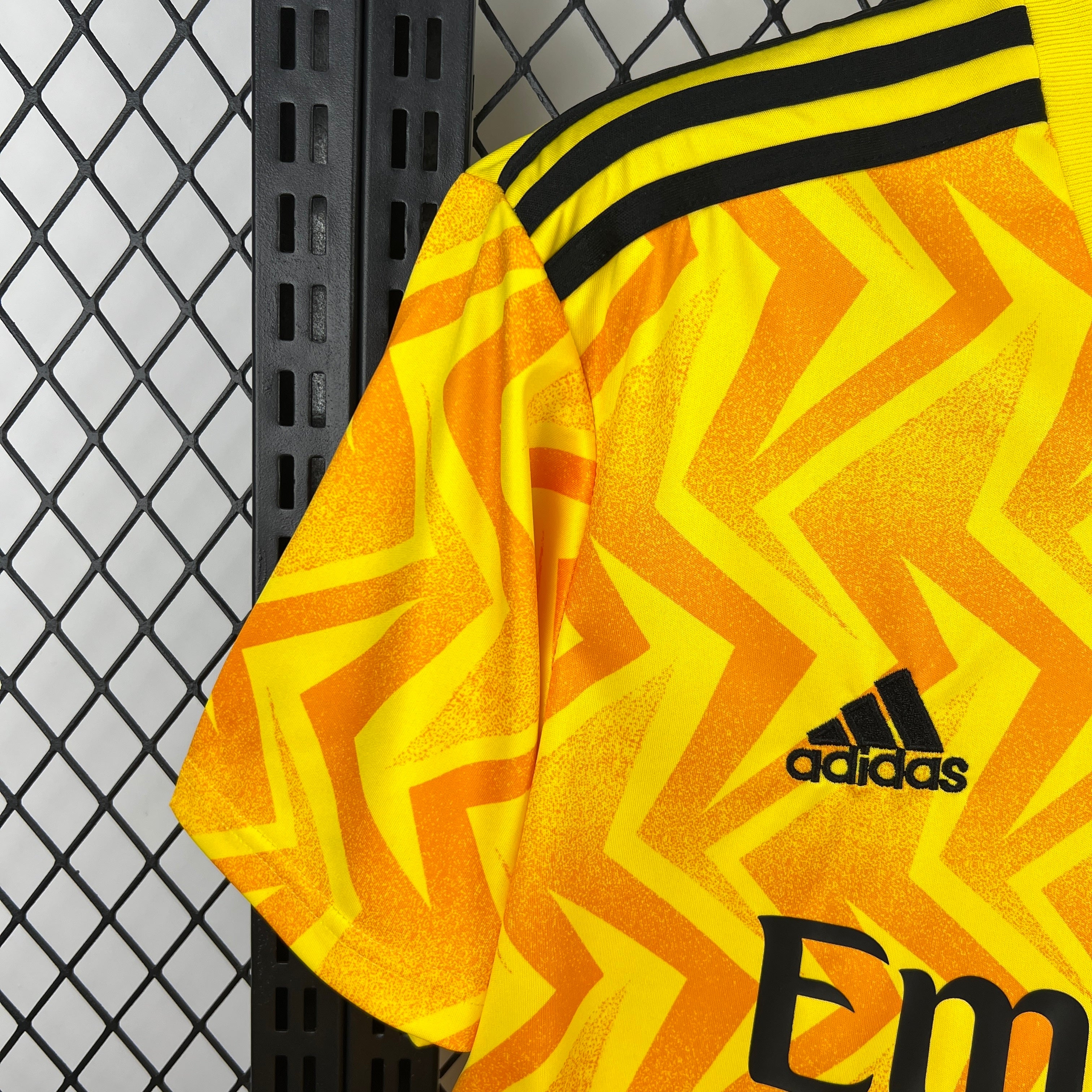 Benfica maillot foot extérieur 2026 2027