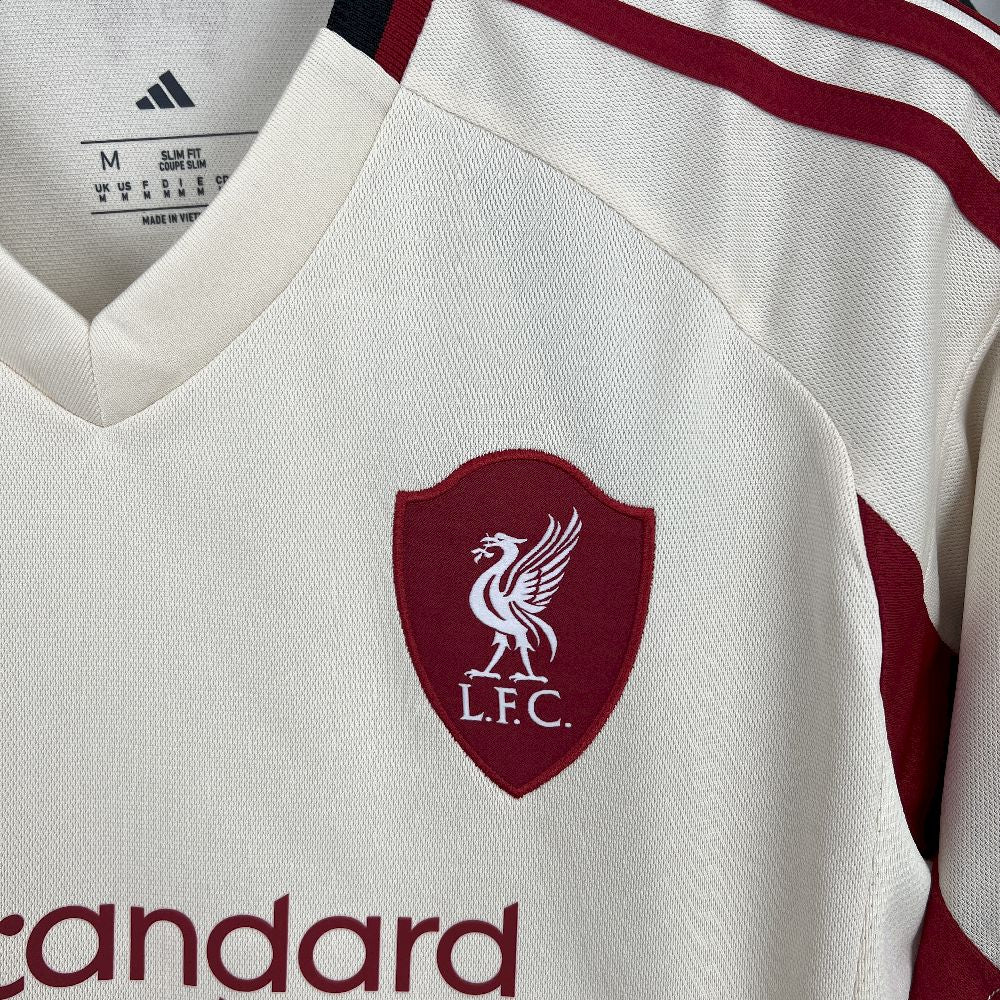 Liverpool maillot foot extérieur 2025 2026
