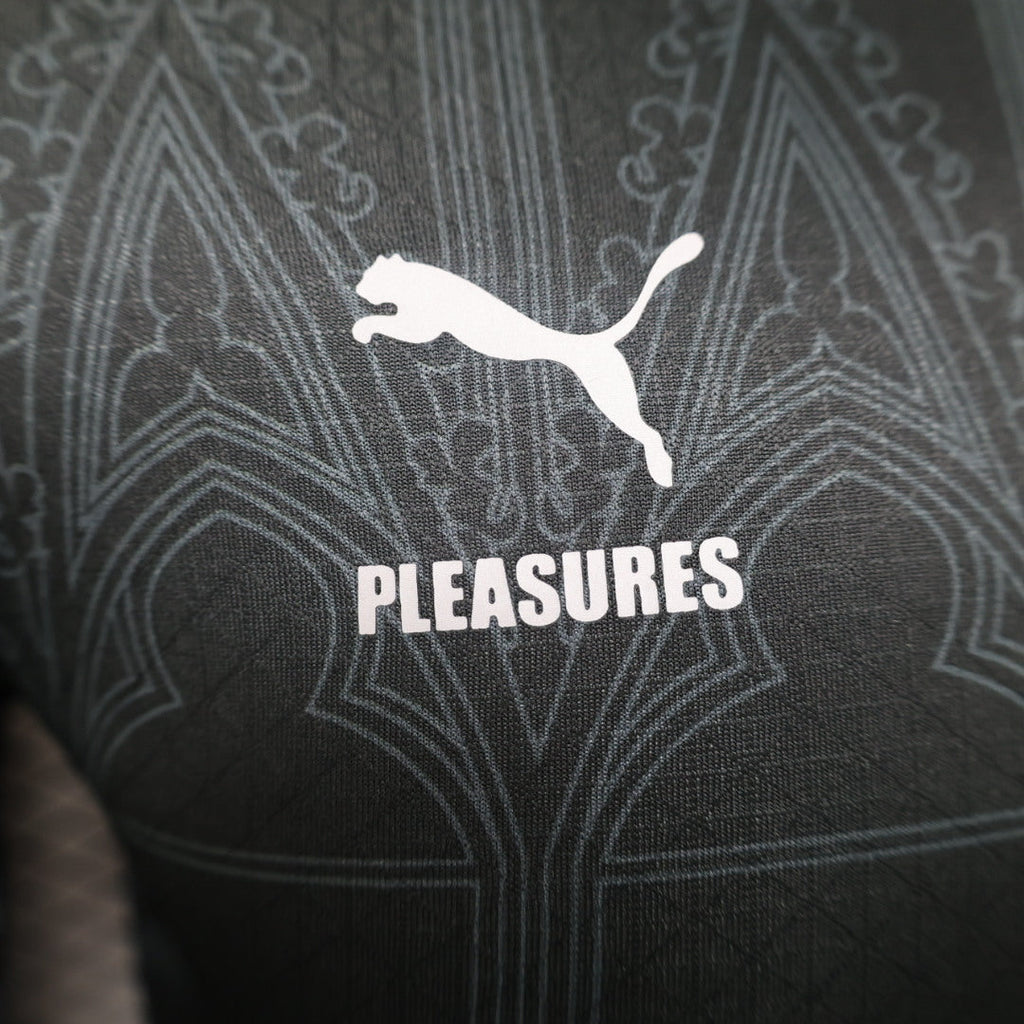 AC Milan x Pleasures maillot foot noir 2024 2025 Fourth