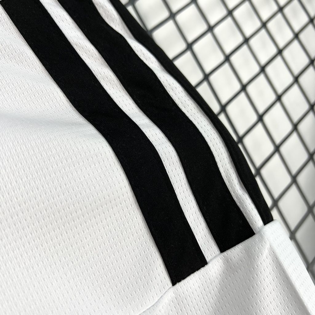 Juventus maillot foot domicile 2026 2027