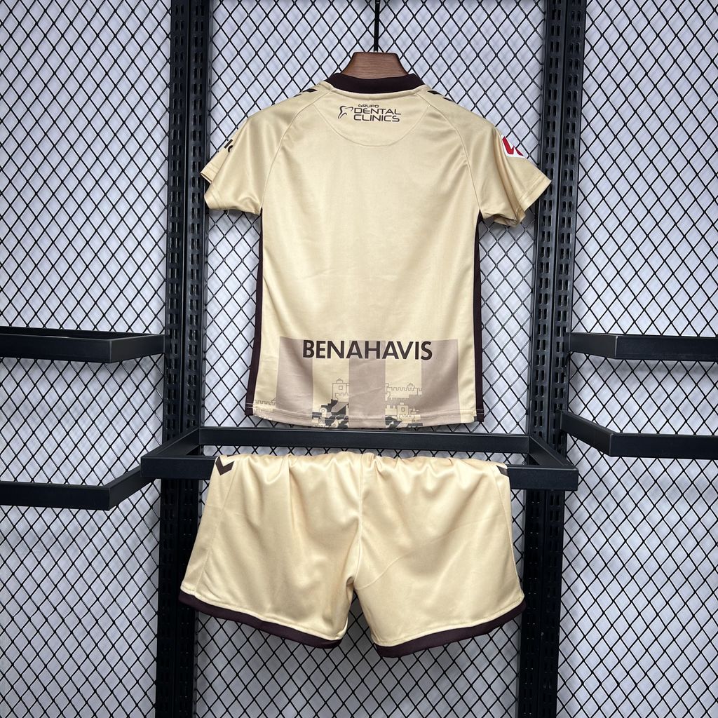 Kit Enfant Malaga  2024 2025