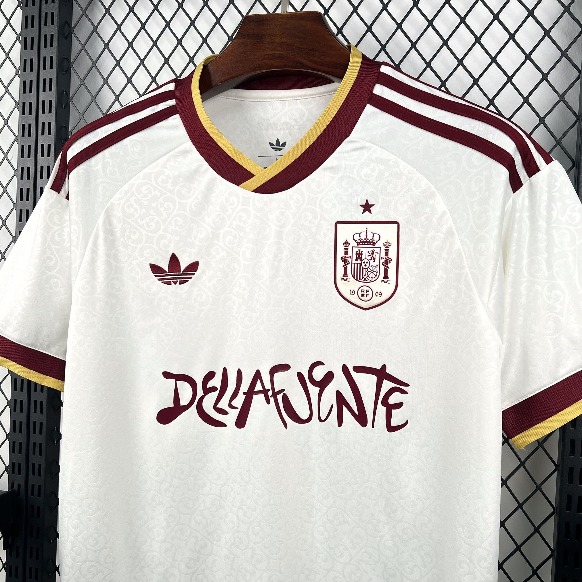 Espagne maillot foot Dellafuente 2026 2027 Coupe Du Monde