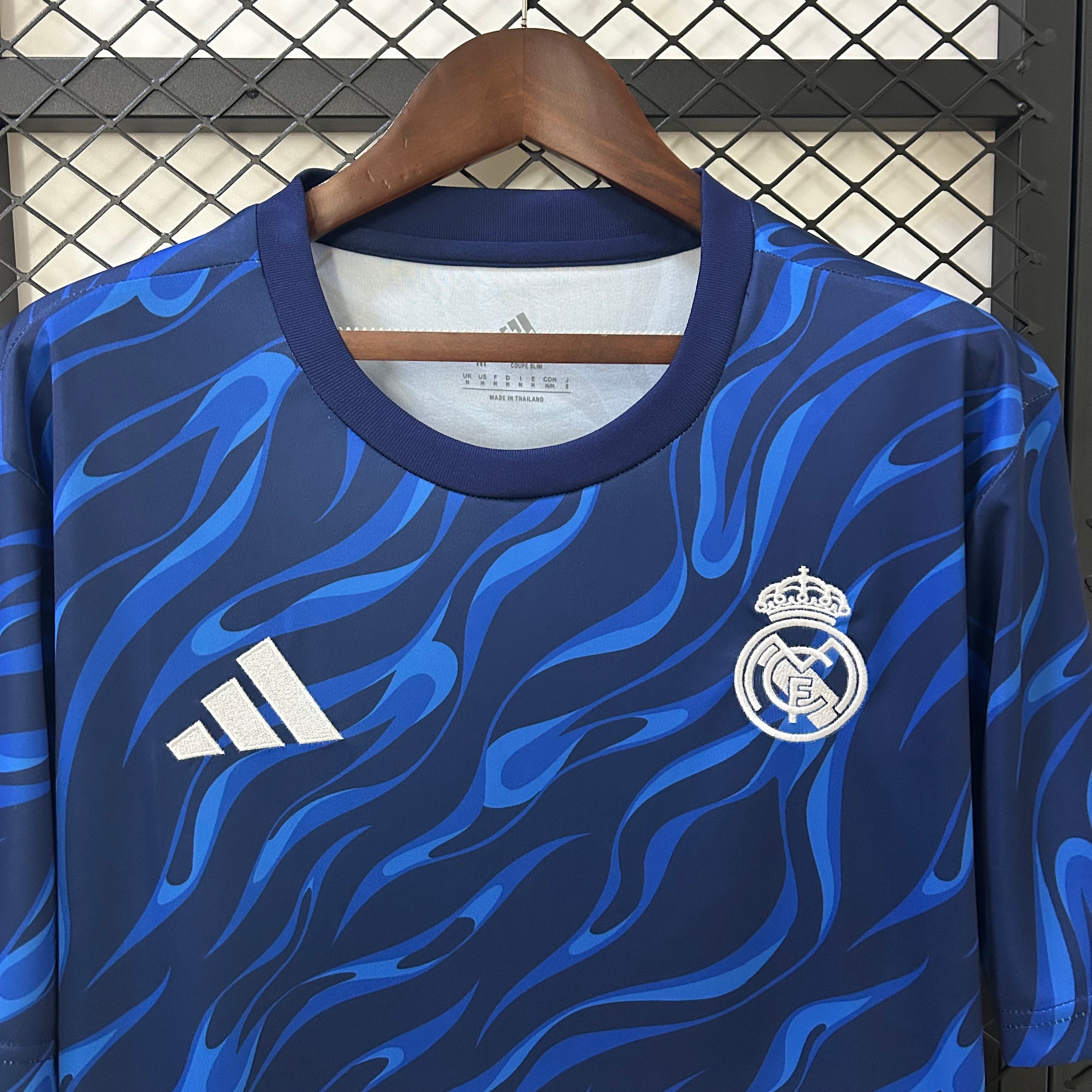 Real Madrid maillot foot entraînement 2025 2026