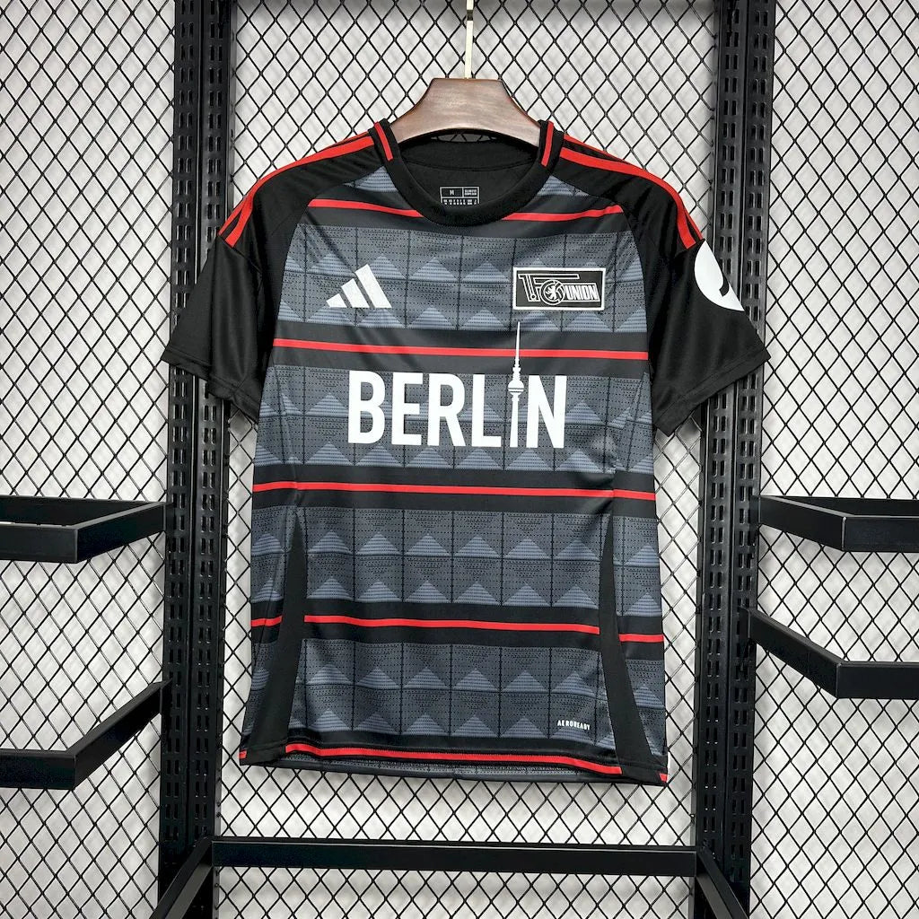 Union Berlin maillot foot extérieur 2024 2025