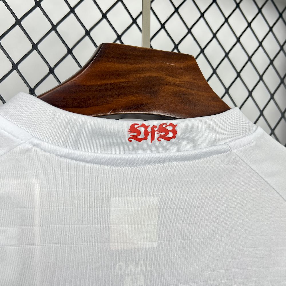 Stuttgart maillot foot 2026 2027