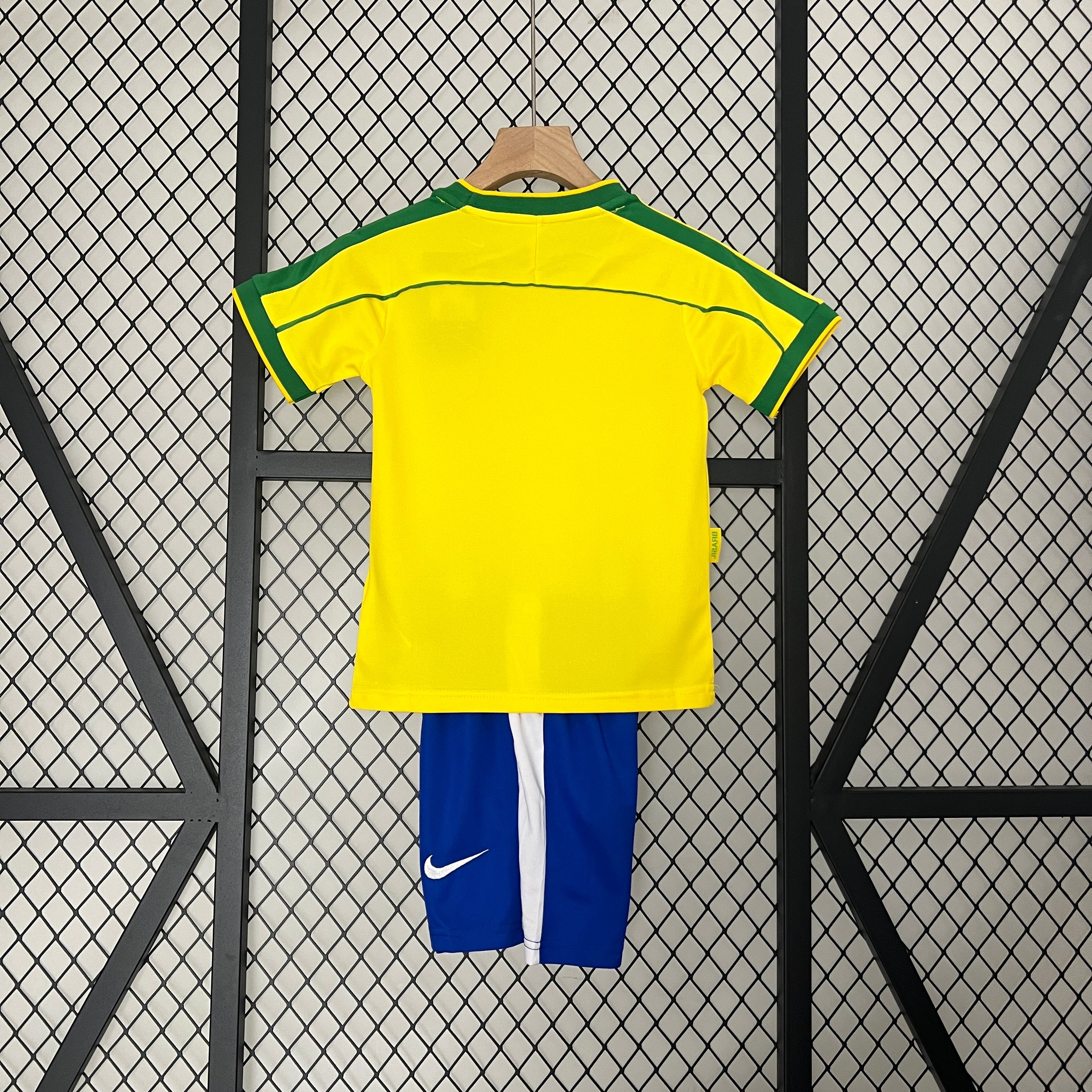Kit Enfant Brésil 1998