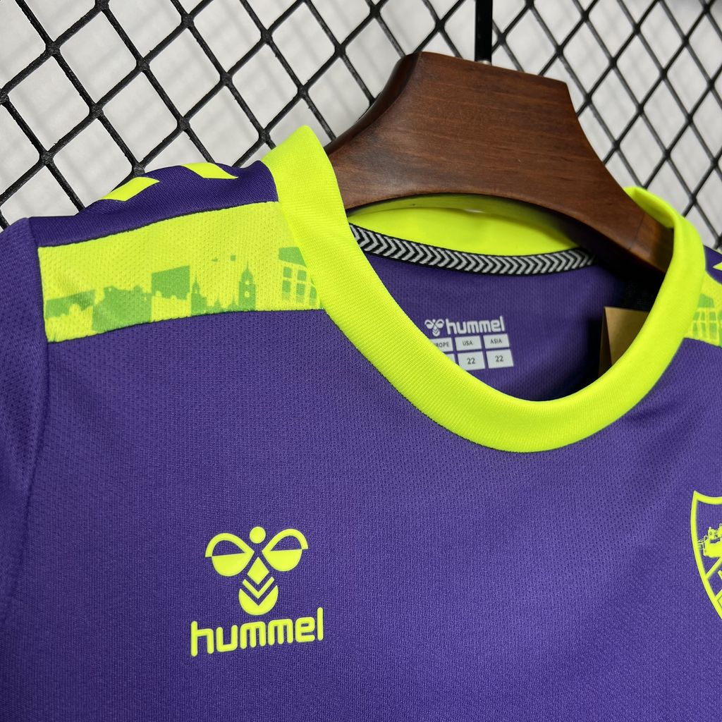 Kit Enfant Malaga  2024 2025