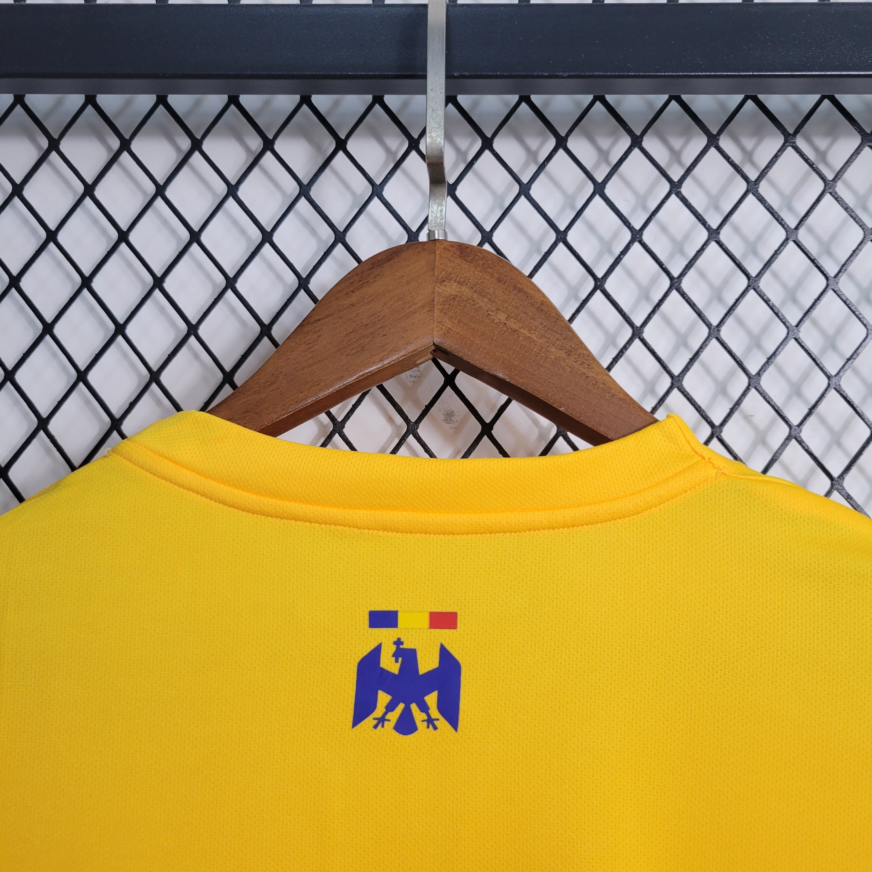 Roumanie maillot foot Domicile 2023 2024