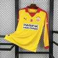 Galatasaray maillot foot 2026 2027 Manches Longues