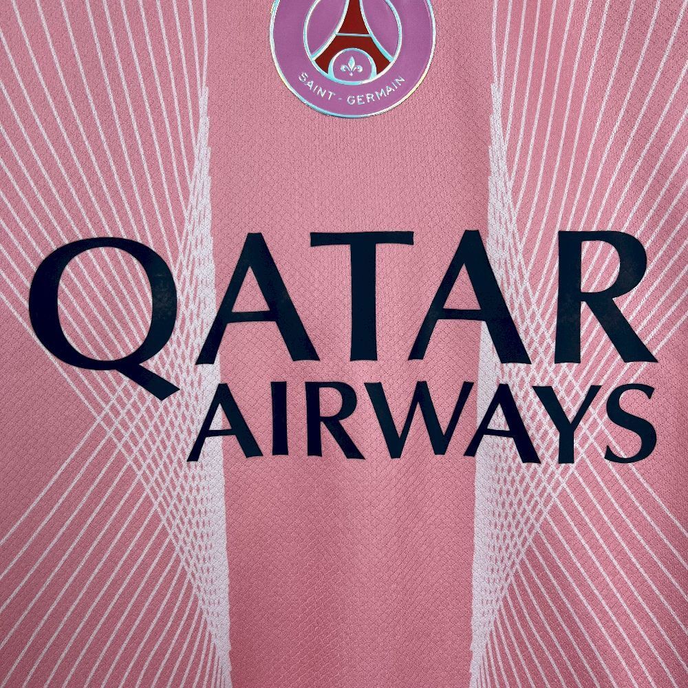 PSG Paris Saint Germain Maillot Foot Concept 2026 2027 Rose
