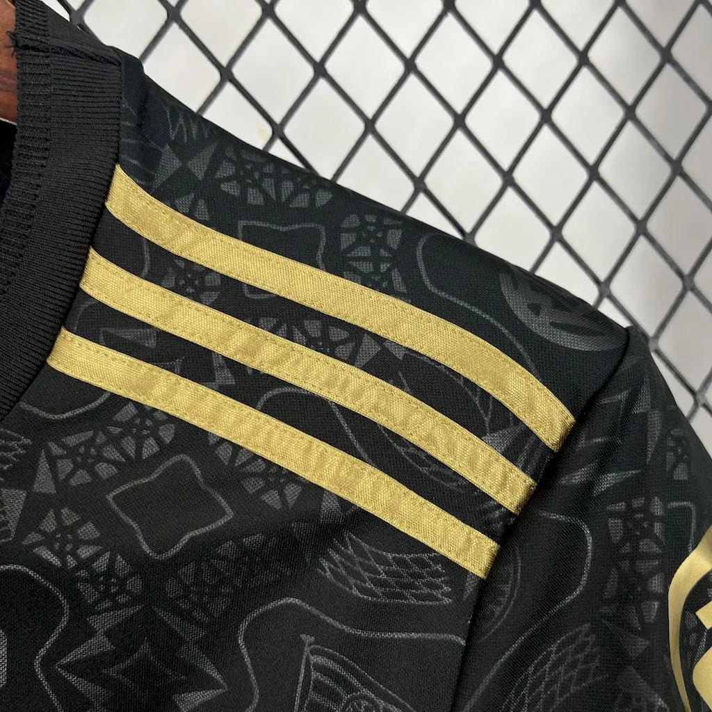 Bayern Munich maillot foot noir 2025 2026