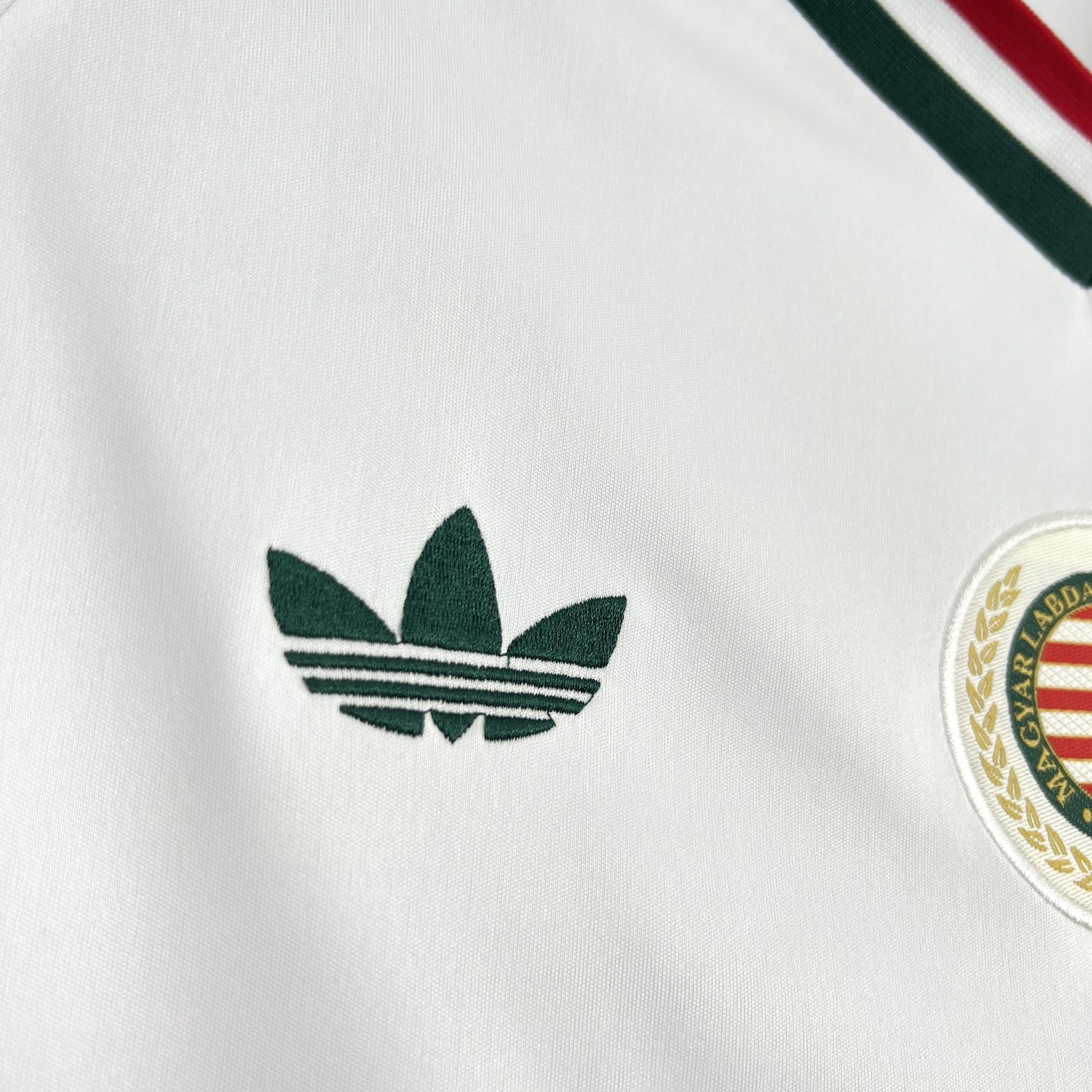 Hongrie maillot foot extérieur 2026 2027 Coupe Du Monde