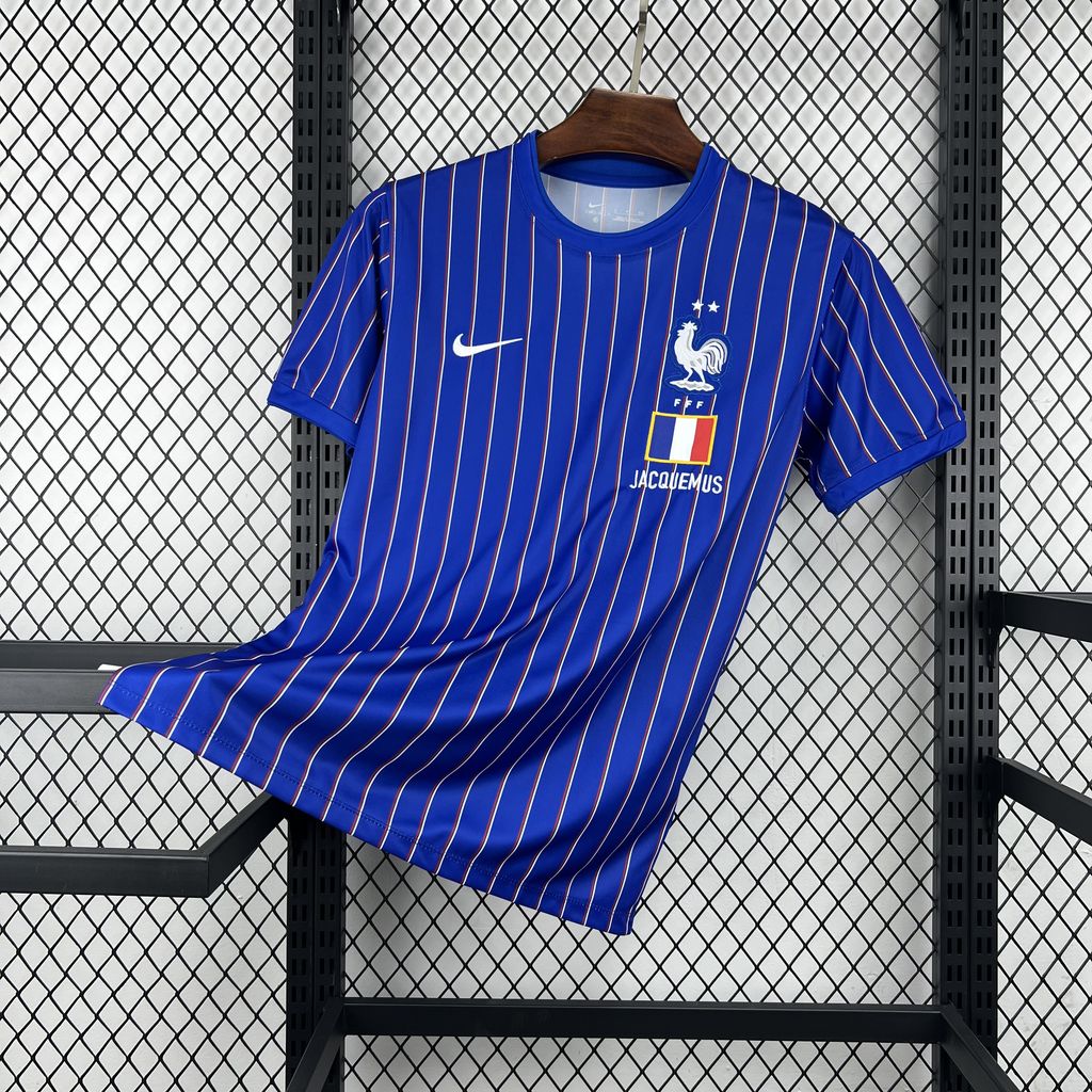Équipe de France maillot foot entraînement Coupe Du Monde 2026 2027 Jacquemus
