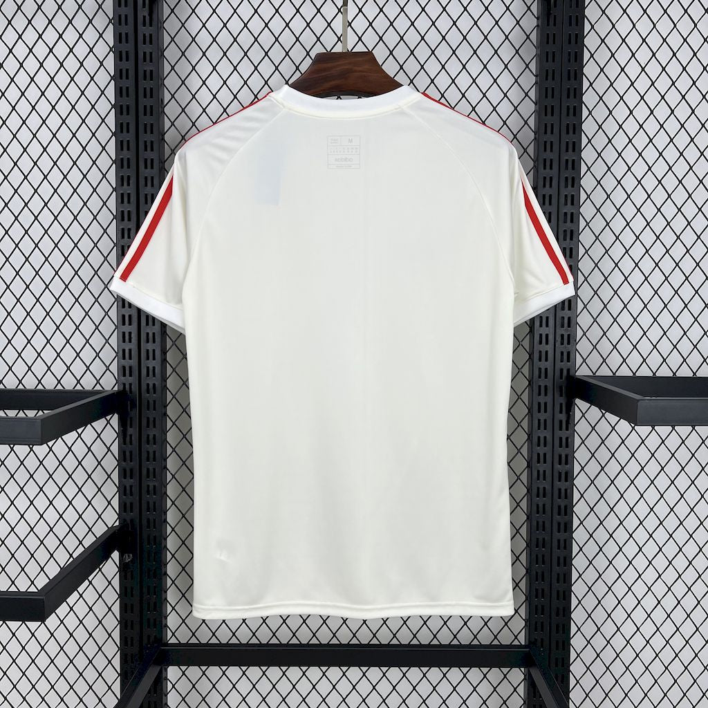 Manchester United Maillot Foot 2025 2026