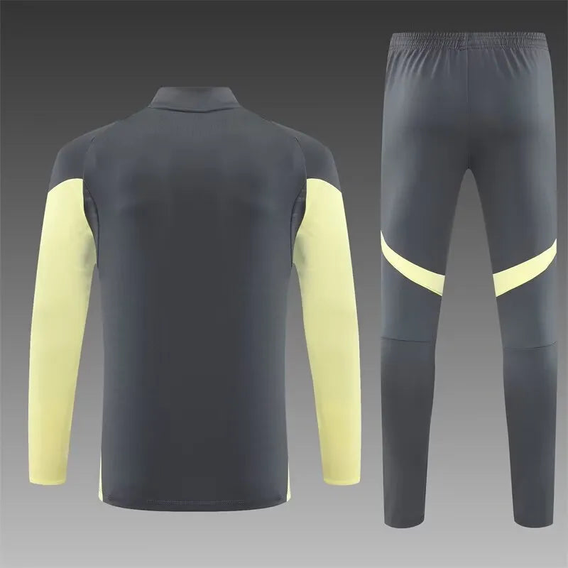 Real Madrid Survêtement / Training 2025 2026