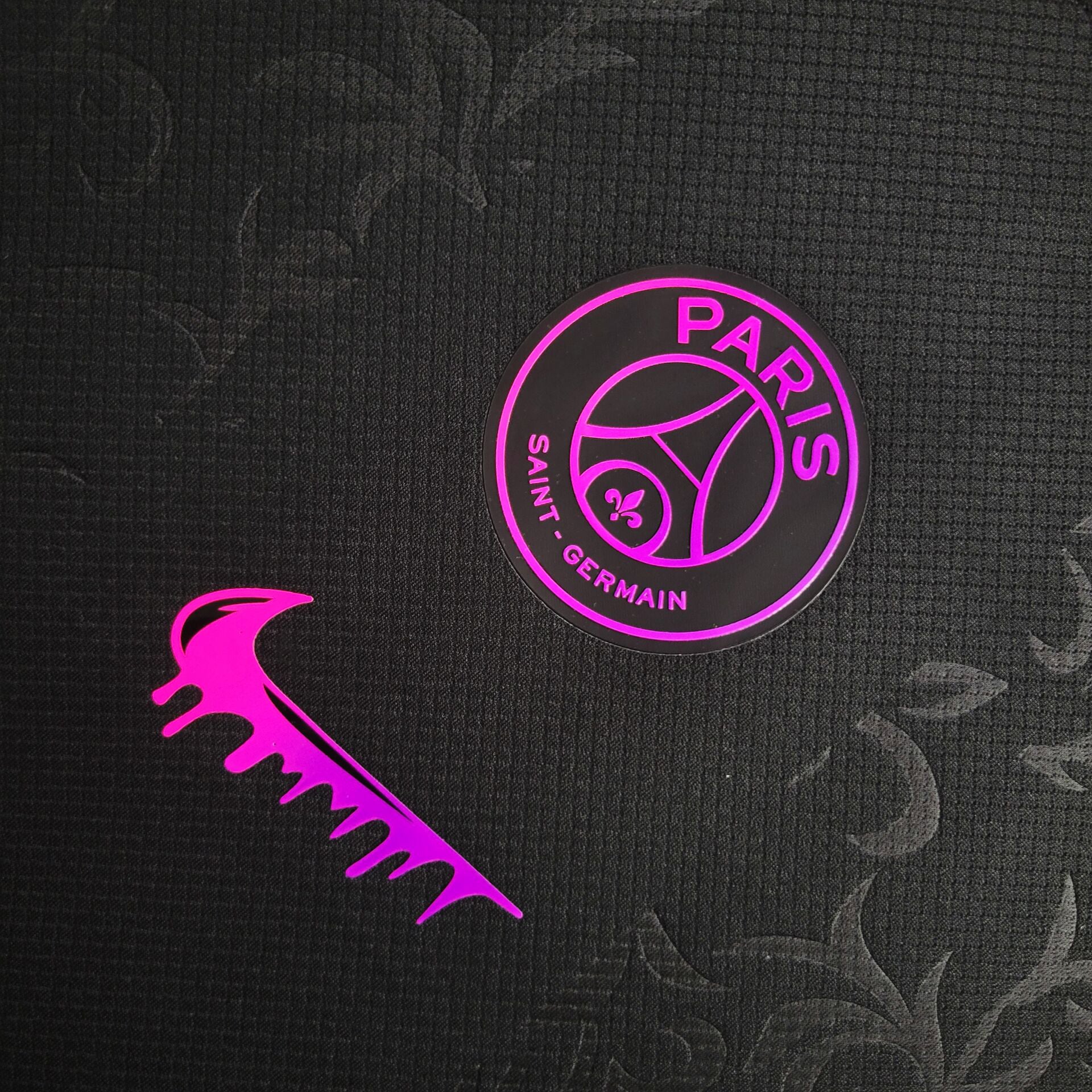 Paris Saint Germain PSG maillot foot concept 2026 2027