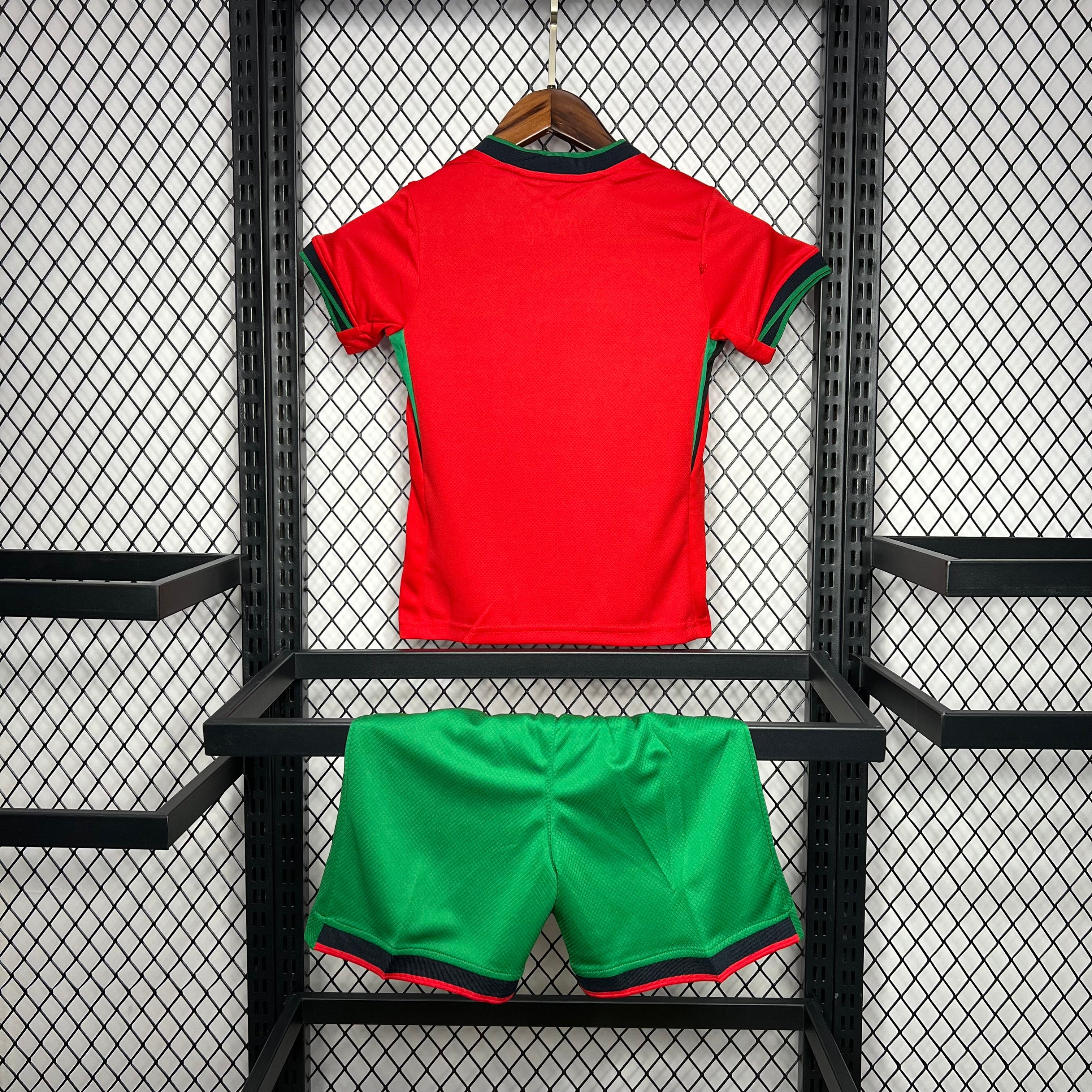 Kit Enfant Portugal 2024 2025