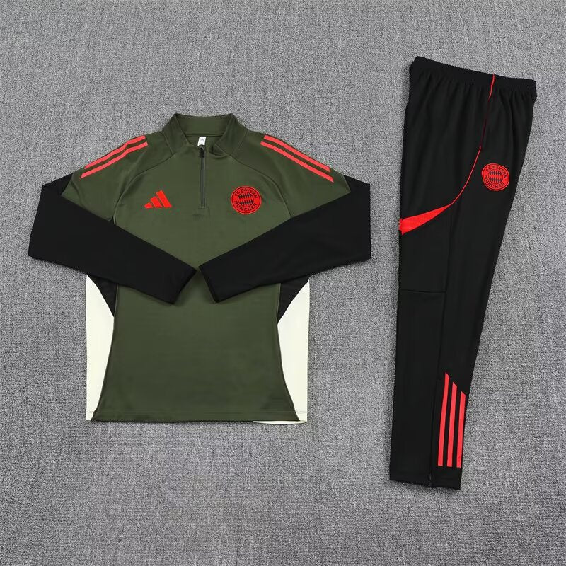 Bayern Munich Survêtement / Training 2025 2026